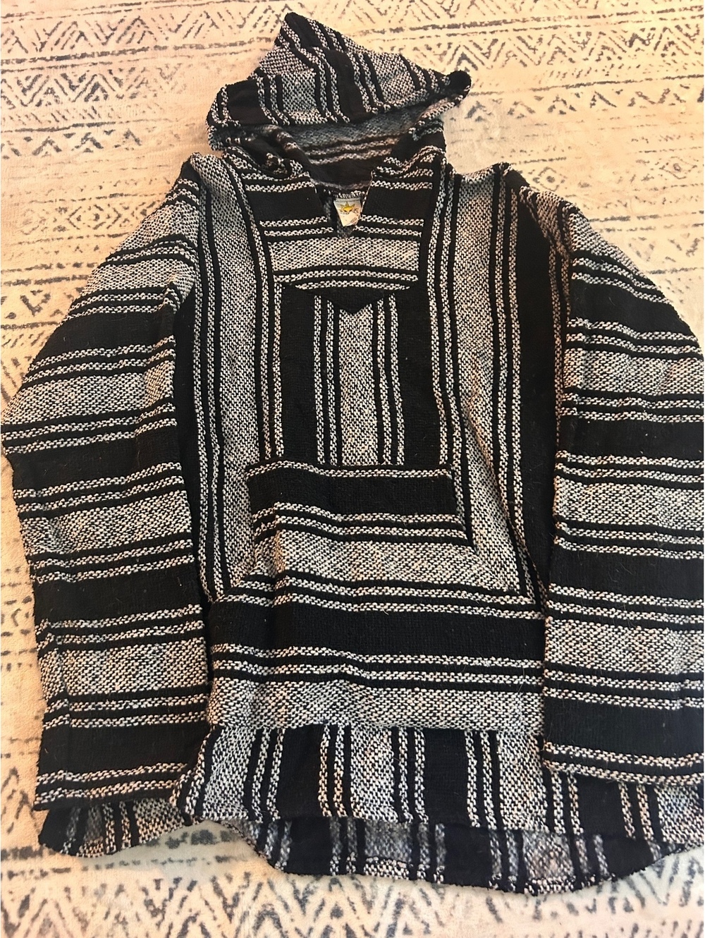 Sunspecs Black and White Striped Acrylic Hoodie Size XXL